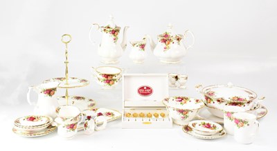 Lot 302 - ROYAL ALBERT: 'Old Country Roses' part tea,...