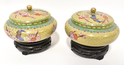 Lot 427 - A pair of 20th century covered cloisonné bowls,...