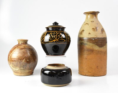 Lot 272 - A slipware covered jar by Regine Hahn for...