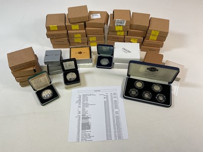 Lot 538 - A collection of presentation coins, mainly...