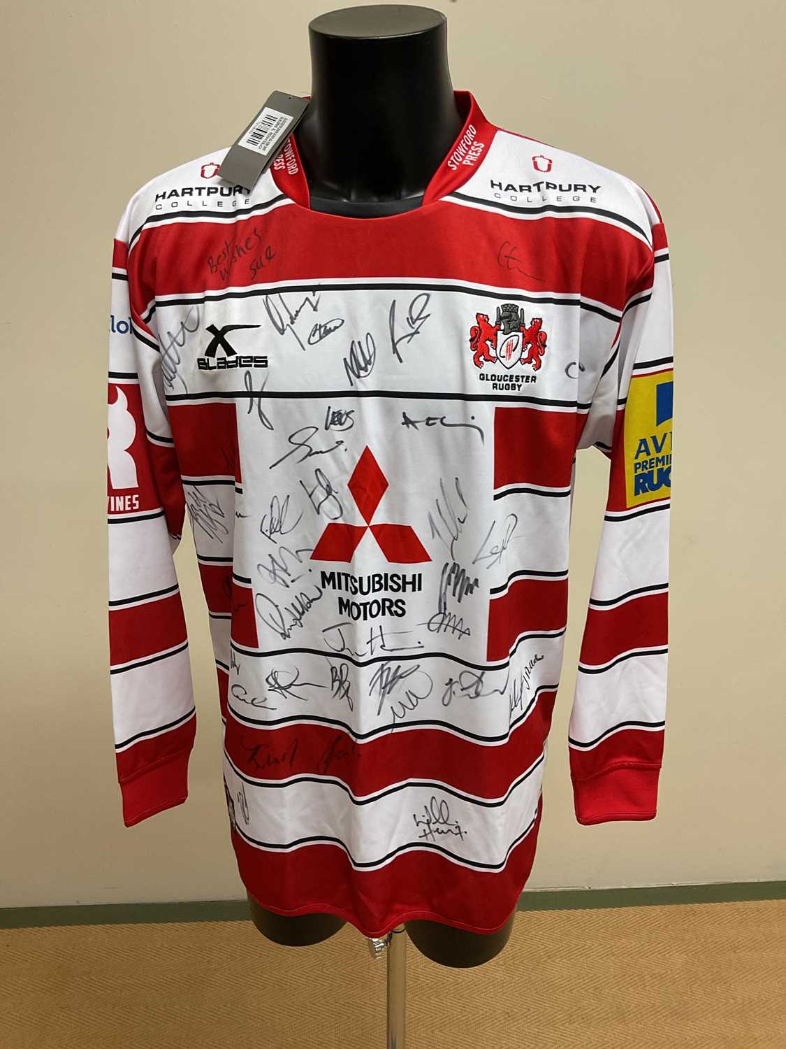 Lot 56 - GLOUCESTER RUGBY CLUB; a multi-signed shirt Lot 56 - GLOUCESTER RUGBY CLUB; a multi-signed shirt