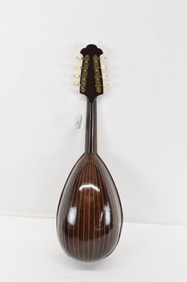 Lot 430 - An early 20th century Italian 'Il Globo' eight...