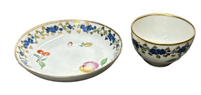 Lot 501 - CHELSEA; a gold anchor tea bowl with saucer,...