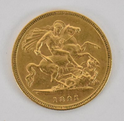 Lot 863 - A Victorian 1895 half sovereign, approx 3.9g.