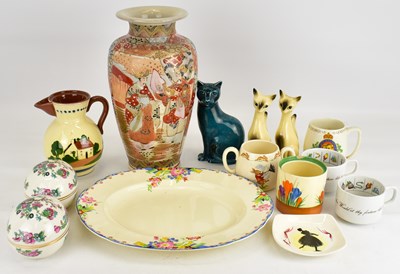 Lot 300 - Mixed ceramics to include a large Japanese...