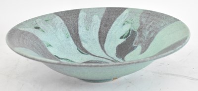 Lot 472 - ANTHONY HODGE; a large studio pottery bowl,...