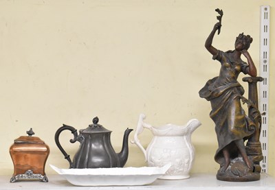 Lot 527 - A mixed lot including two Staffordshire...