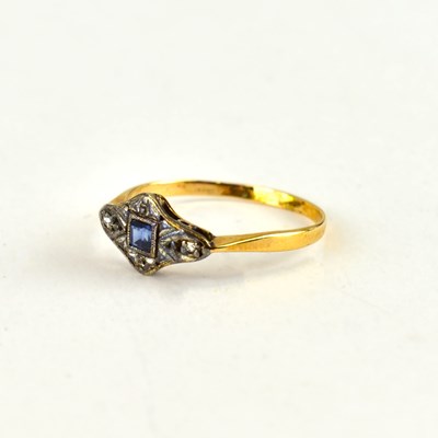 Lot 783 - An Edwardian gold, diamond and sapphire ring,...