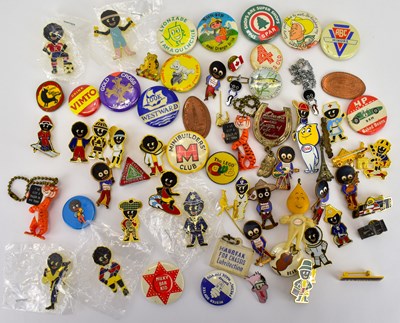 Lot 195 - Various vintage tin-plate badges and a...