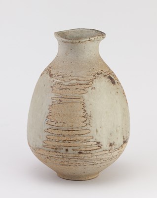 Lot 56 - BARBARA CASS (1921-1992); a faceted stoneware...