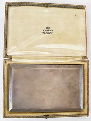 Lot 722 - ASPREY & CO LTD; a cased George V hallmarked...