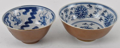 Lot 602 - A 19th century Chinese blue and white...