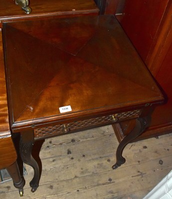 Lot 1336 - An Edwardian mahogany envelope card table,...