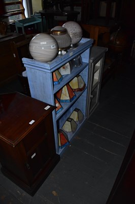 Lot 1404 - A Victorian mahogany pot cupboard with single...