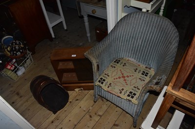 Lot 1411 - A Lloyd Loom type chair (af), an oak hanging...