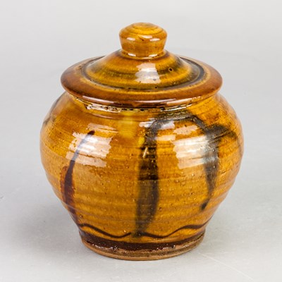 Lot 155 - CLIVE BOWEN (born 1943); a small slipware jar...