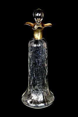 Lot 1495 - An Edward VII cut glass decanter with etched...