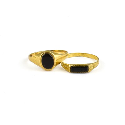 Lot 794 - Two vintage 9ct gold signet rings, one with...