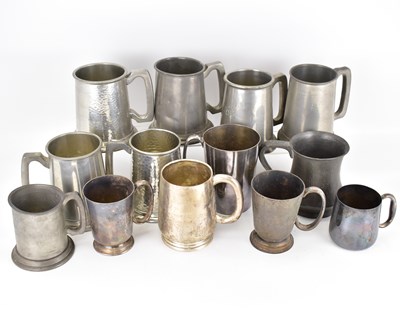 Lot 370 - Approximately thirteen various pewter,...