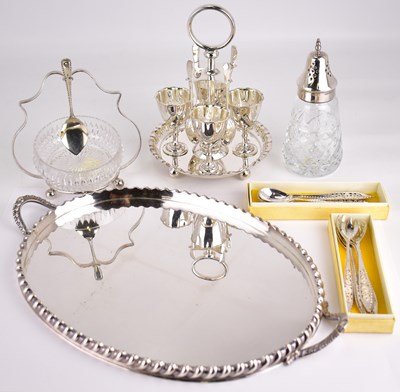 Lot 583 - Various silver and silver plated items to...