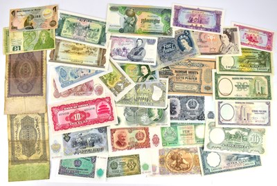 Lot 709 - A collection of British and World banknotes to...