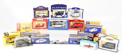 Lot 242 - A good quantity of various boxed scale model...