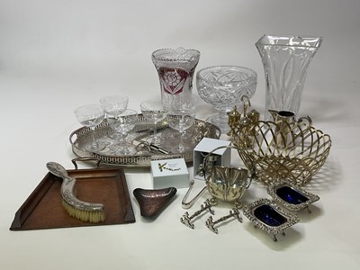 Lot 267 - Quantity of decorative glassware and assorted...