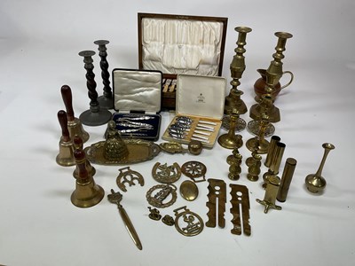 Lot 139 - A quantity of brass and boxed cutlery...