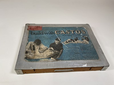 Lot 123 - A quantity of vintage world costume dolls,...