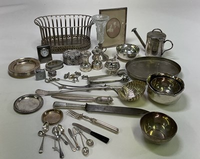 Lot 420 - A large collection of silver, white metal and...