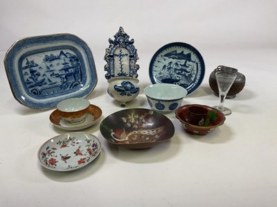 Lot 162 - A group of Oriental wares including a Chinese...