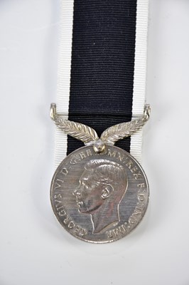 Lot 1571 - A George VI New Zealand War Service Medal 1939-...