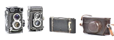 Lot 2171 - ROLLEIFLEX; a vintage camera, a Minolta twin...