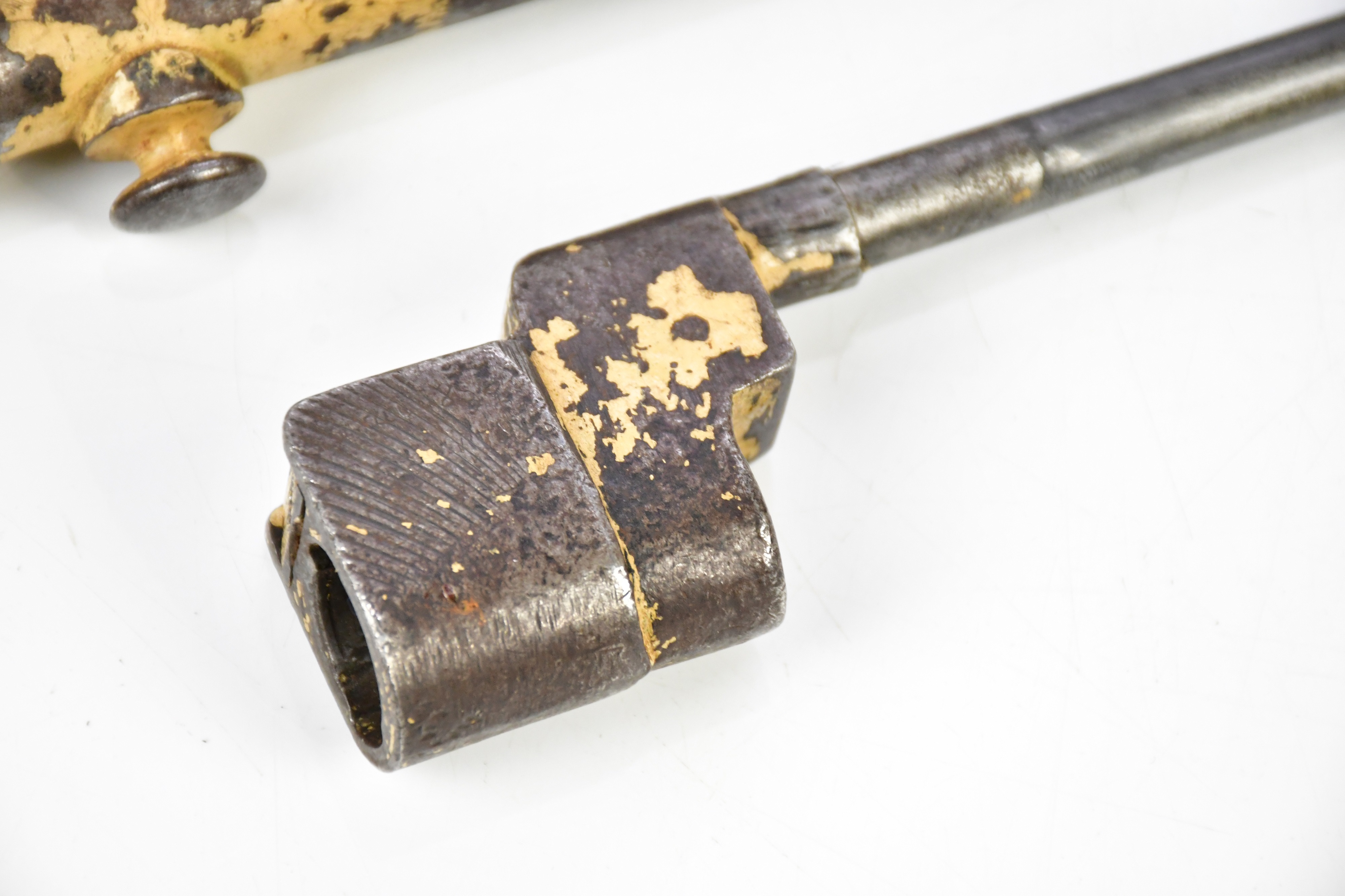 Lot 1629 - A British Lee-Enfield rifle spike bayonet