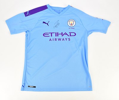 Lot 1100 - SERGIO AGUERO; an autographed replica...