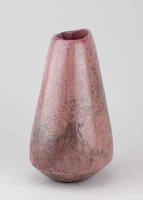 Lot 574 - STEPHEN MURFITT (born 1953); a tapered raku...