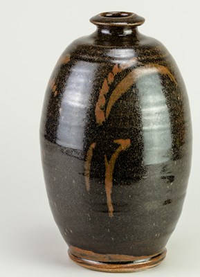 Lot 522 - MIKE DODD (born 1943); an ovoid stoneware...