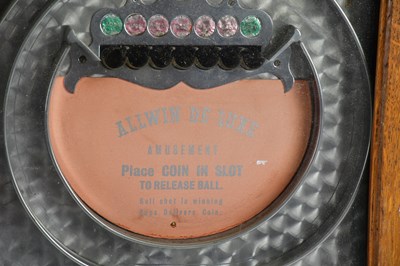 Lot 1511 - ALLWIN DE LUXE AMUSEMENT; an oak cased penny...