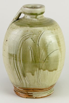 Lot 506 - MIKE DODD (born 1943); a flat sided stoneware...