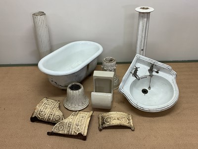 Lot 609 - Various garden and architectural items to...