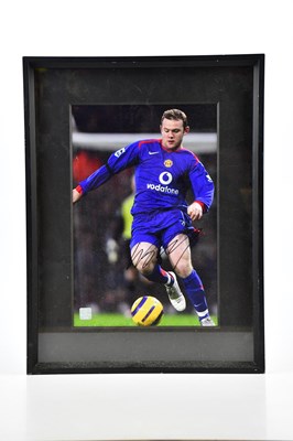 Lot 2299 - WAYNE ROONEY; an autographed image of Wayne in...