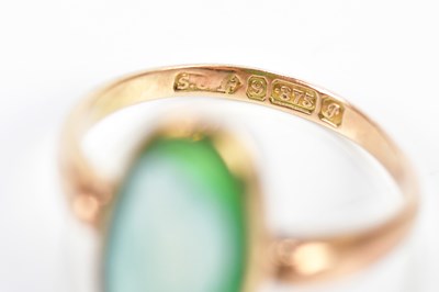 Lot 262 - A 9ct gold ring set with a cameo style...