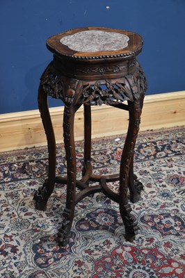 Lot 31 - A late 19th/early 20th century Chinese carved...