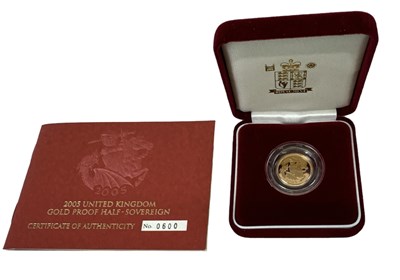 Lot 802 - THE ROYAL MINT; a 2005 gold proof half...