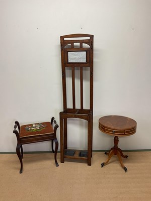 Lot 711 - An early 20th century oak hall stand, height...