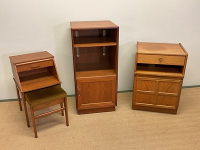 Lot 691 - Mid 20th century teak furniture, comprising...