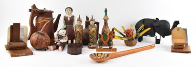 Lot 367 - A group of collectors' items and treen,...