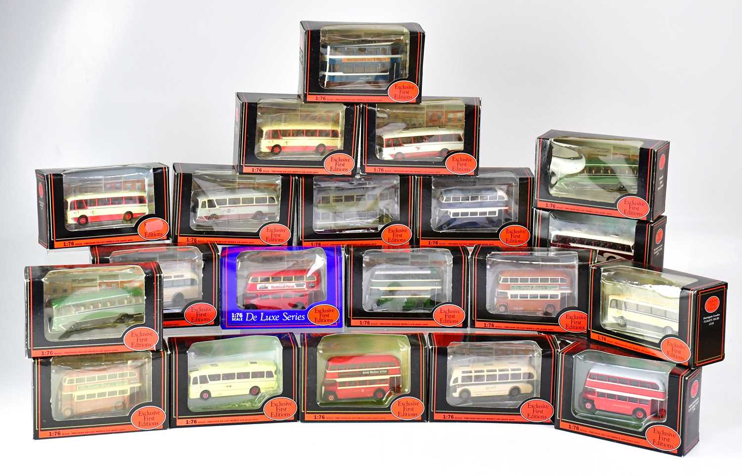 Lot 850 - EXCLUSIVE FIRST EDITIONS; twenty-eight 1:76...