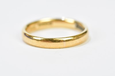Lot 135 - A 22ct yellow gold wedding band, size N,...