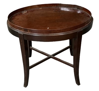 Lot 79 - A mahogany and crossbanded tray top oval side...